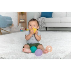 Infantino Lights & Sounds Multi-Sensory Speelballetjes BK-315023 -Beste Babyproducten 2020 08 14 0350 1