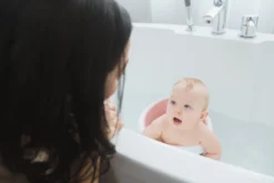 Angelcare Soft-Touch Blauw Badring AC-BR01-AQU -Beste Babyproducten Angelcare Soft Touch Badring sfeer foto