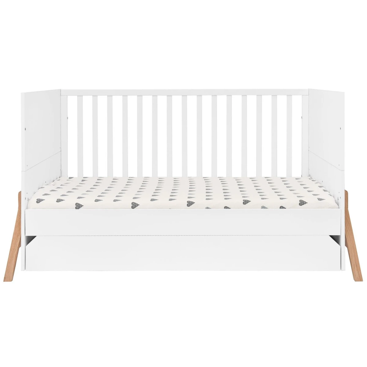 Bellamy Lotta Snow Babykamer: Ledikant/Juniorbed En Commode 4 Bellamy Lotta Snow Babykamer: Ledikant/Juniorbed En Commode - Afbeelding 4