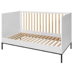 Bellamy Lumi White Babykamer: Ledikant/Juniorbed, Commode En 2-Deurskast 23 Bellamy Lumi White Babykamer: Ledikant/Juniorbed, Commode En 2-Deurskast -Beste Babyproducten bellamy lumi white 70 x 140 cm ledikant juniorbed lubilo70 3 2