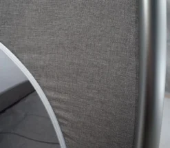 Ding Estilo Melee Grey Ledikant En Reisbedje -Beste Babyproducten detail denim campingbed