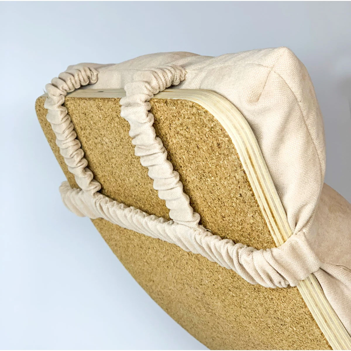 Luna Toys Beige Kussen Voor Balansbord LU-00582 2 Luna Toys Beige Kussen Voor Balansbord LU-00582 - Afbeelding 2